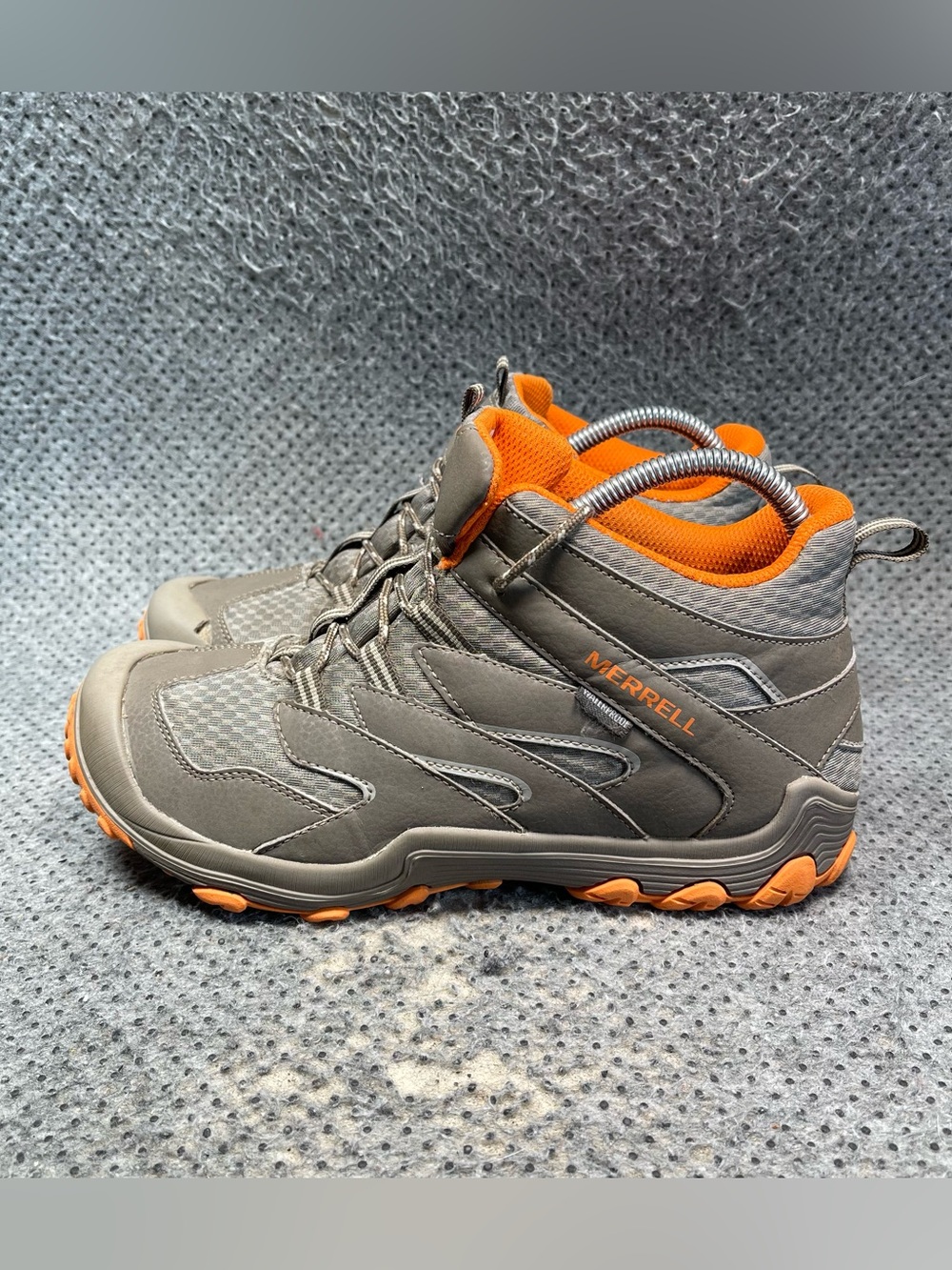 Merrell Chameleon 7 Access Mid Hiking Boots Size 8 Women’s 6.5 Men’s